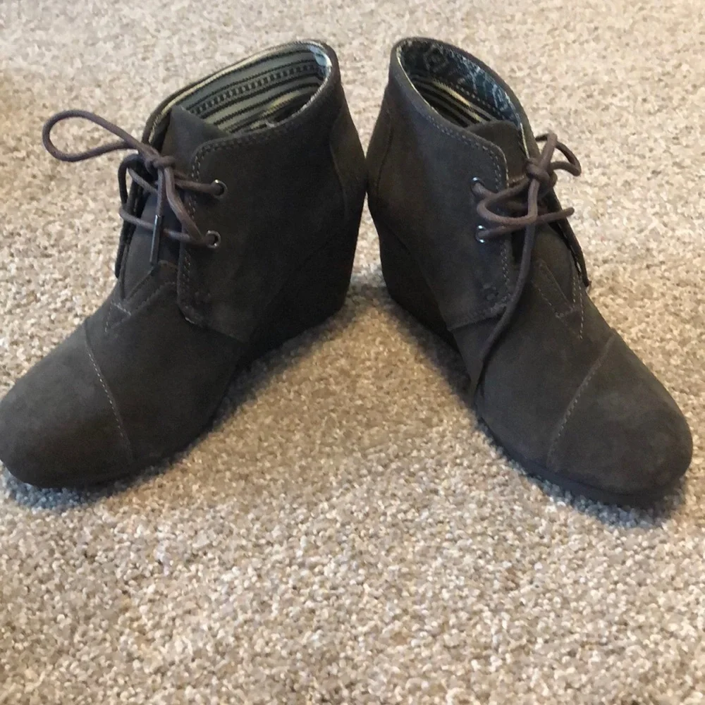TOMS Grey‎ Wedge Bootie